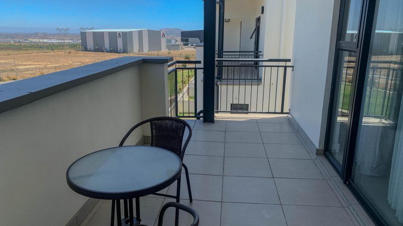 To Let 1 Bedroom Property for Rent in Richwood Western Cape